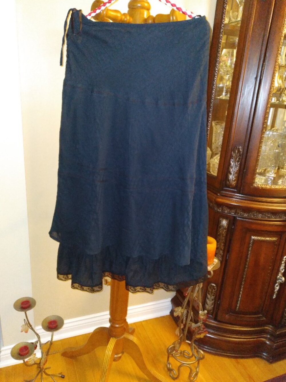 Elegant Long Black Skirt, Coupe, Size - 10